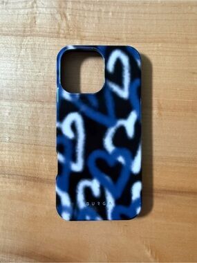 Burga Blue & White Heart Print iPhone 16 pro max